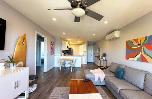 Pacific Beach Condominio | 2-bedroom penthouse condo with AC and Ocean/Bay Views