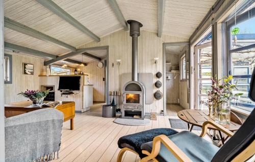 Strøby Egede Casa | 2 Bedroom Pet Friendly Home In Køge