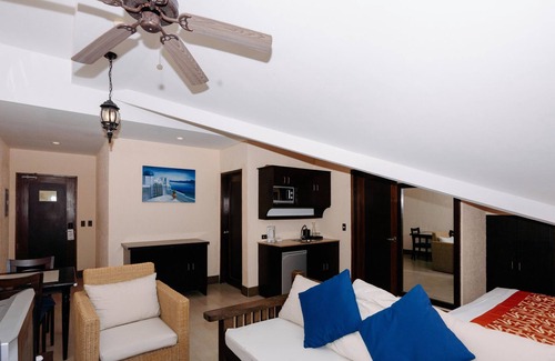 Balabag Apartamento | 2 Bedroom Private Penthouse Residence with Pool