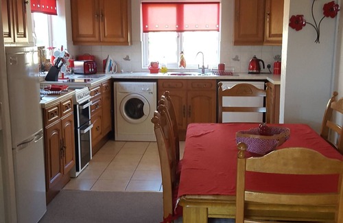 Cemaes Bay Casa | 2 Bedroom Private vacation home in Cemaes Bay