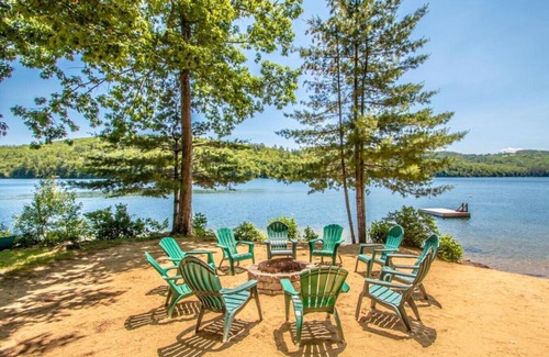 Holderness Casa | 2 Bedroom Rental on Squam Lake (Suite 4)
