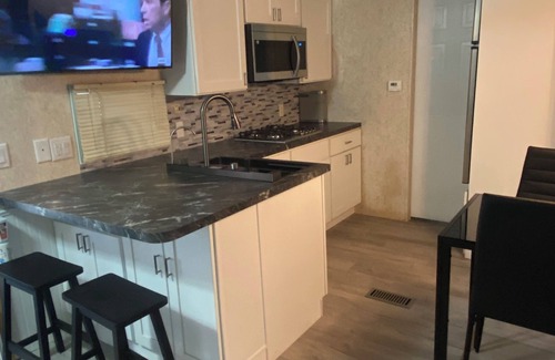 Long Neck Complejo | 2-bedroom resort in charming Millsboro with AC, fitness room