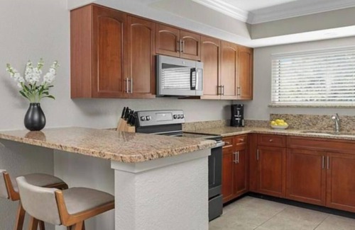 Florida Central Atlantic Coast Villa | 2-bedroom Resort Villa in Orlando-Universal, Disney, Epcot,