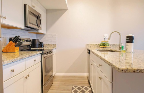 Davenport Condominio | 2 Bedroom Retreat at Regal Palms. Watch Disney Fireworks from Balcony!