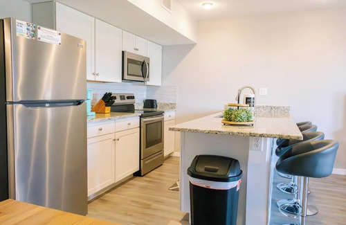 Davenport Condominio | 2 Bedroom Retreat at Regal Palms. Watch Disney Fireworks from Balcony!