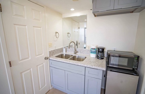 Waikiki Apartamento | 2-bedroom studio Family 4 person in terrific HonoluluNear Waikiki AlaMoanaGreen