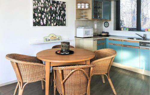 Lemmer Casa | 2 Bedroom Stunning Home In Lemmer