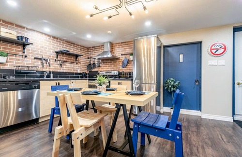 Longueuil Apartamento | 2 bedroom, subway, free parking.