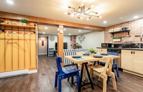 Longueuil Apartamento | 2 bedroom, subway, free parking.