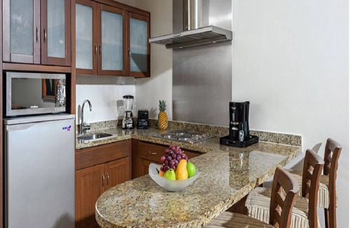 Downtown Hotel | 2 Bedroom Suite w/ kitchenette in Mayan Riviera