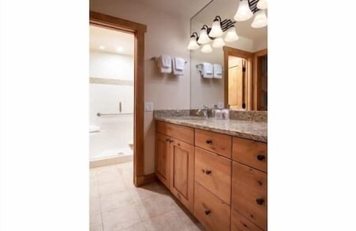 Aspen Complejo | 2 Bedroom Suite Few Blocks to the Gondola, Core, Pool-Hot Tub