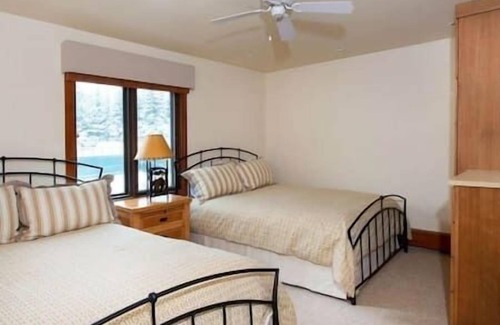 Aspen Complejo | 2 Bedroom Suite Few Blocks to the Gondola, Core, Pool-Hot Tub