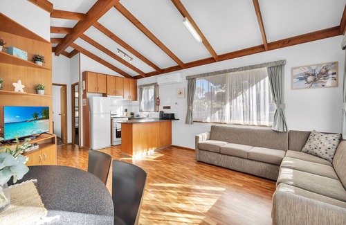 Metung Villa | 2 Bedroom Superior Villa