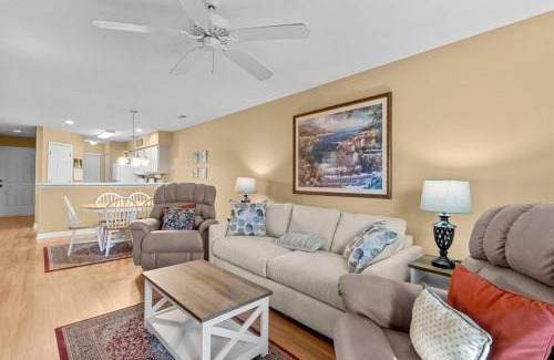Pawleys Island Villa | 2 Bedroom True Blue Resort Villa-Ground Floor