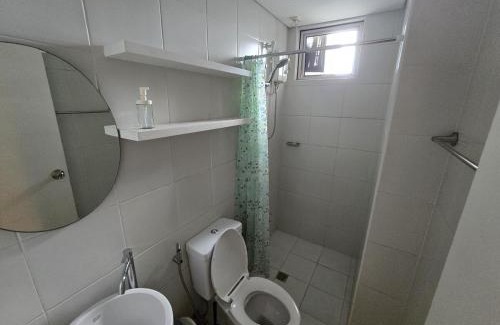 San Lorenzo Apartamento | 2 Bedroom Unit with Queen-sized Beds near NAIA T3