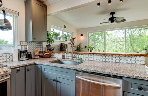 Woodfin Casa | 2 millas del centro de Asheville!