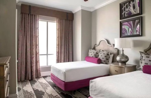 Las Vegas Hotel | 2 Bedroom Vegas Oasis - Wyndham Grand Desert