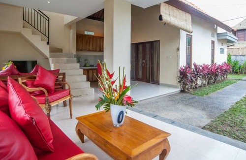 Peliatan Villa | Villa Two Islands en Ubud con desayuno incluido