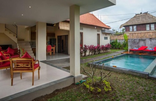 Peliatan Villa | Villa Two Islands en Ubud con desayuno incluido