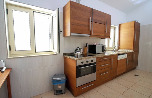 Bemposta Cabaña | Villa de 2 Dormitorios con Vista al Río Duero – Piscina y Canoas Incluidas
