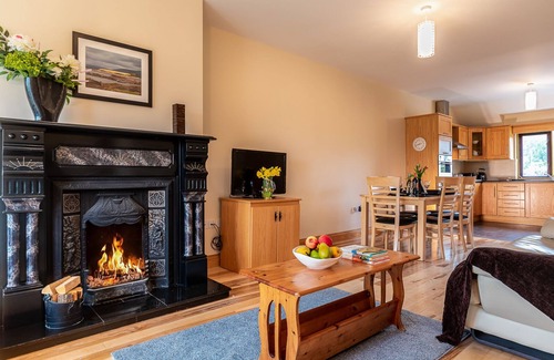 Kenmare Casa | 2 bedroomed home just steps from Kenmare town