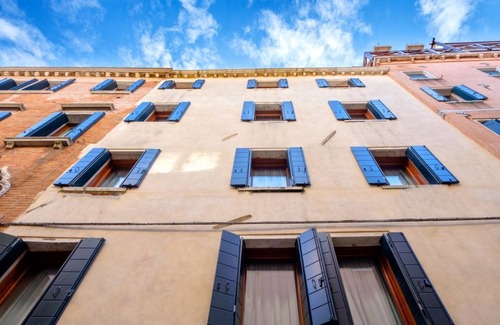 Castello Apartamento | Nuevo piso de diseño moderno en una zona animada de Venecia