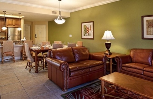 West Kissimmee Villa | 2 dormitorios y 2 baños para dormir 8 (2 millas de Disney World)