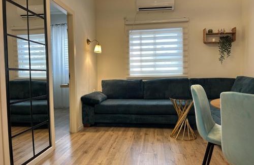 Bat Yam Apartamento | 2 Bedrooms Apartment " Marcheliz " in Bat-yam