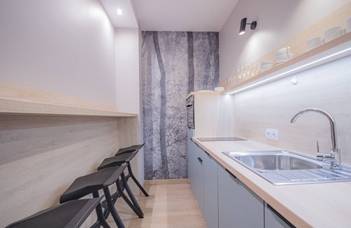 City Centre Apartamento | 2-bedrooms Apartment with the Air-con, balcony in the City Center