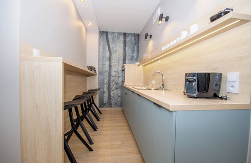 City Centre Apartamento | 2-bedrooms Apartment with the Air-con, balcony in the City Center