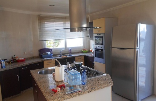 Swiss City Villa | Villa acogedora de 2 dormitorios con piscina Ref: T22037