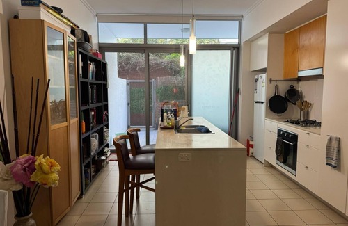West End Casa | 2-bedrooms in Central West End, River, CBD, Southbank and Convenience