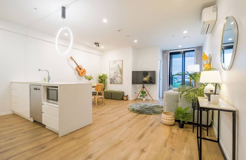 Greenlane - Ellerslie Apartamento | 2 Bedrooms in Prime Location with Free Parking