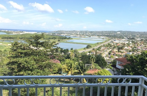 Reading Casa | 2 bedrooms Panoramic Seaview condo villa with pool