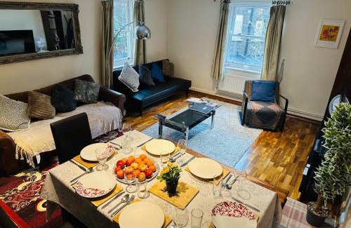 Earl's Court Apartamento | 2 Bedrooms Plus Spacious Lounge Delightful Apartments by Kensington & Chelsea Desirable Locations SW
