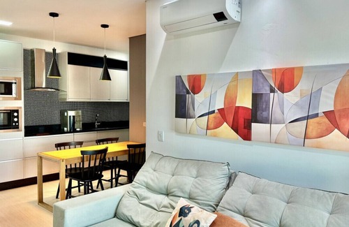 Matriz Apartamento | 2 Bedrooms, Retro with Garage at Lifespace Curitiba