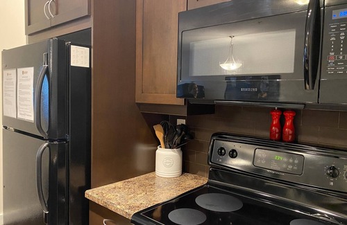 East Kootenay Condominio | 2 Bedrooms Sleeps 4 Adults l A/C
