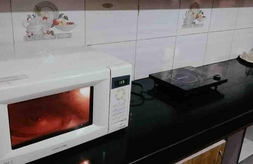 New Delhi Apartamento | 2 bedrooms spacious private apartment