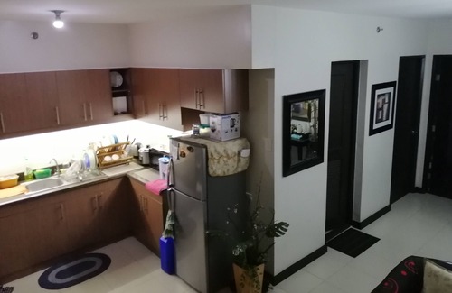 Muntinlupa Condominio | 2 Bedrooms Unit in a Resort Condominium
