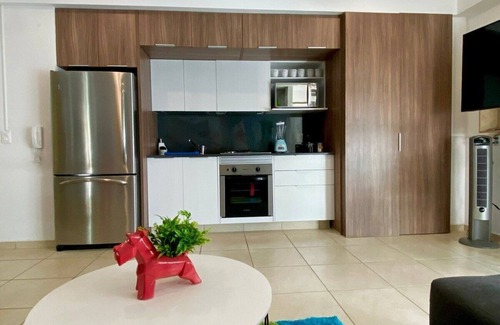 Guadalajara Apartamento | 2 Recámaras, Hasta 7 Pax Con Alberca Y Gym