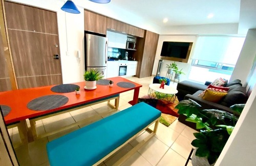 Guadalajara Apartamento | 2 Recámaras, Hasta 7 Pax Con Alberca Y Gym