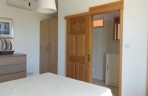 Grand Gaube Apartamento | 2 BEDS FULLY FURNISHED APARTMENTS AT 2 MINUTES WALK TO THE BEACH IN THE NORTH.