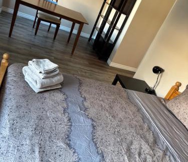 Victoria Hills Casa | 2 beds suit