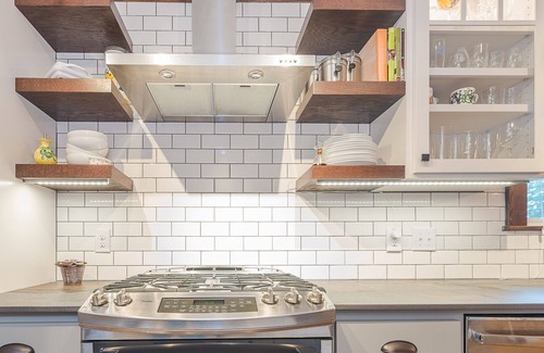 Hiawatha Casa | 2 cervezas de barril, completamente renovadas como nuevas casas cerca del centro / aeropuerto
