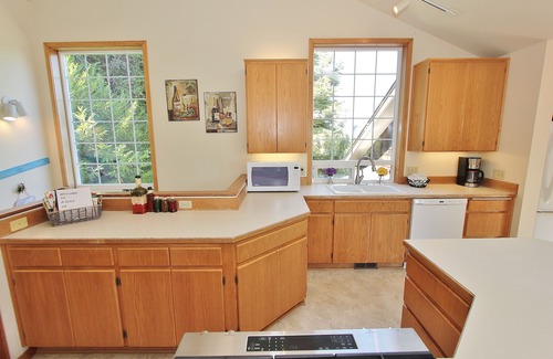 Newport Casa | 8 plazas 8-4 habitaciones, 3 baños, 2 cuadras de Bay Front !! 8 / 25-8 / 30 TODAVÍA disponible