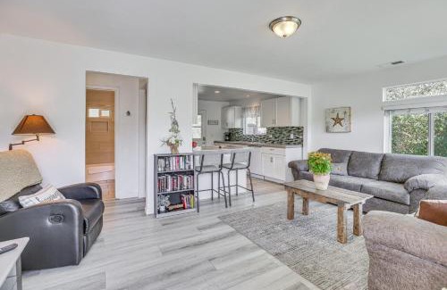 Oceano Casa | 2 Blocks to Beach Dog-Friendly Oceano Cottage
