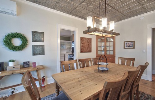 McMinnville Casa | 2 Blocks to Dining + Tasting Rooms