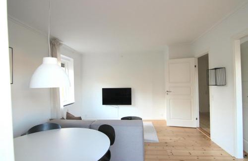 Charlottenlund Apartamento | 2-BR apartment with a balcony in Charlottenlund - 194