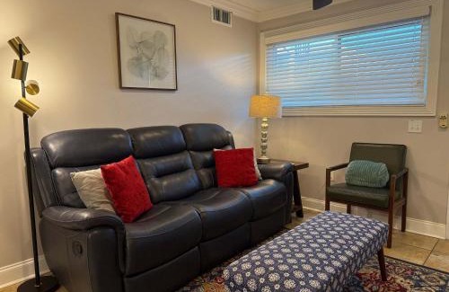 Highlands - Perkins Apartamento | 2 BR apartment with laundry pool