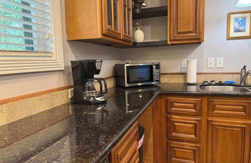 Highlands - Perkins Apartamento | 2 BR apartment with laundry, pool